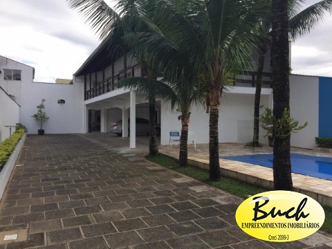 Casa, 2 quartos, 200 m² - Foto 1