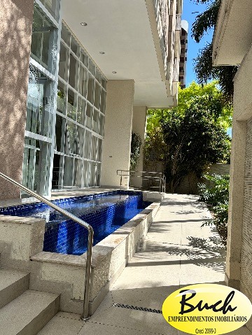 Apartamento, 3 quartos, 145 m² - Foto 2
