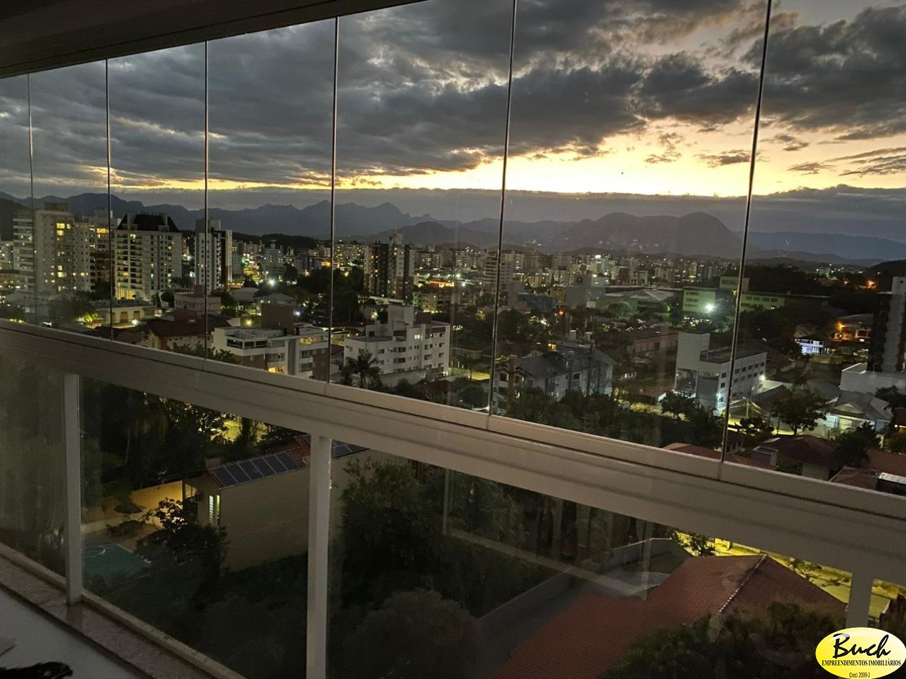 Apartamento, 5 quartos, 319 m² - Foto 2