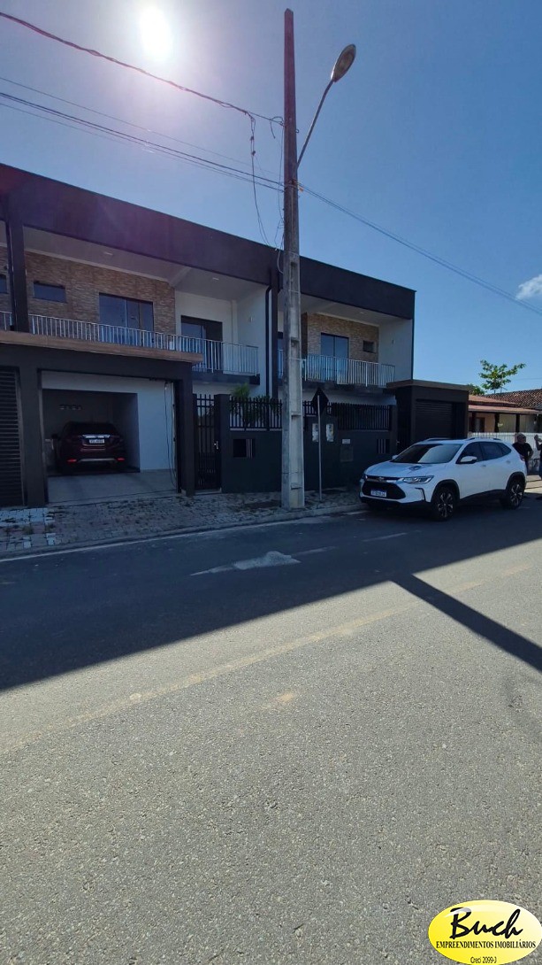 Casa, 3 quartos, 136 m² - Foto 2