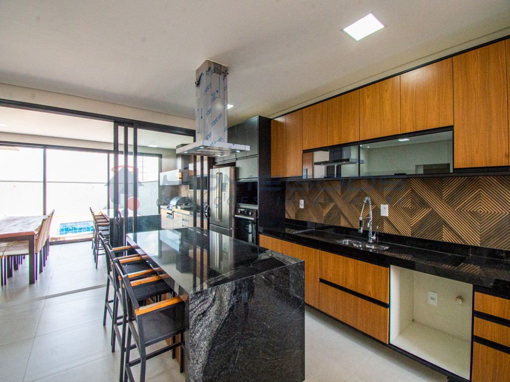 Sobrado à venda com 4 quartos, 467m² - Foto 11