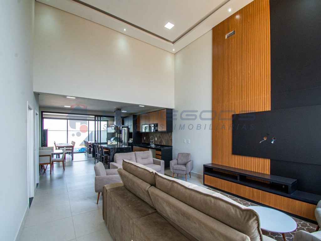 Sobrado à venda com 4 quartos, 467m² - Foto 4