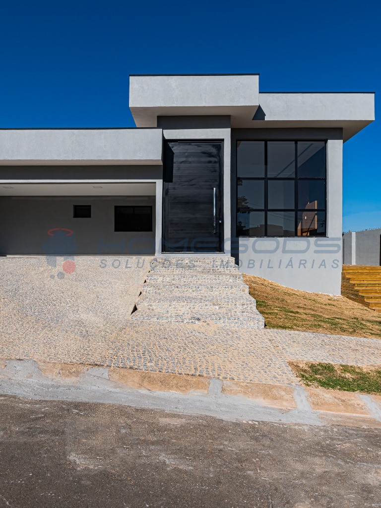 Sobrado à venda com 4 quartos, 537m² - Foto 1