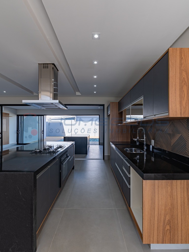 Sobrado à venda com 4 quartos, 537m² - Foto 29