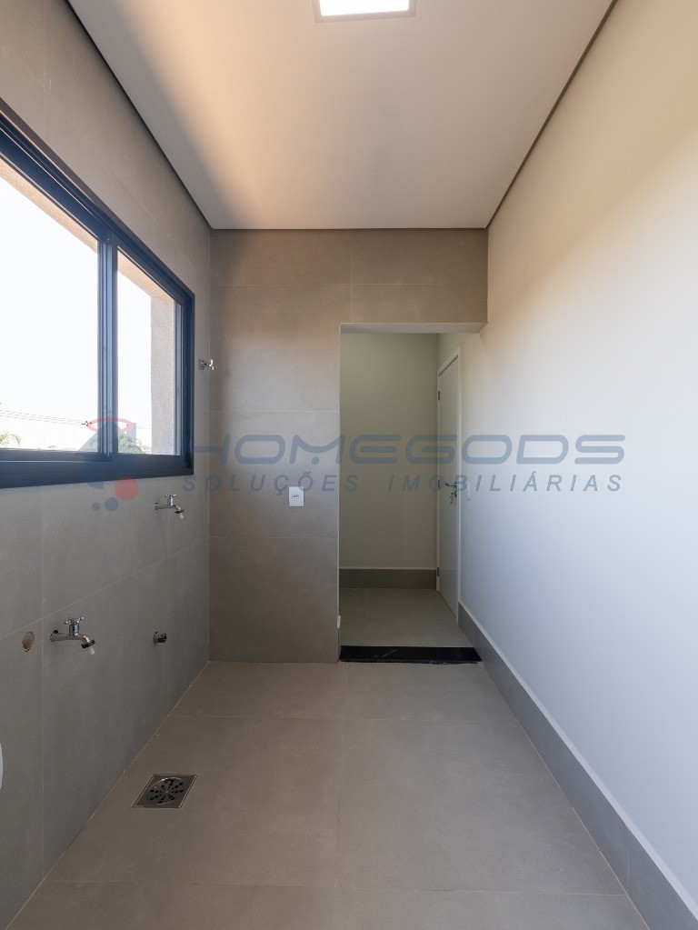 Sobrado à venda com 4 quartos, 537m² - Foto 33