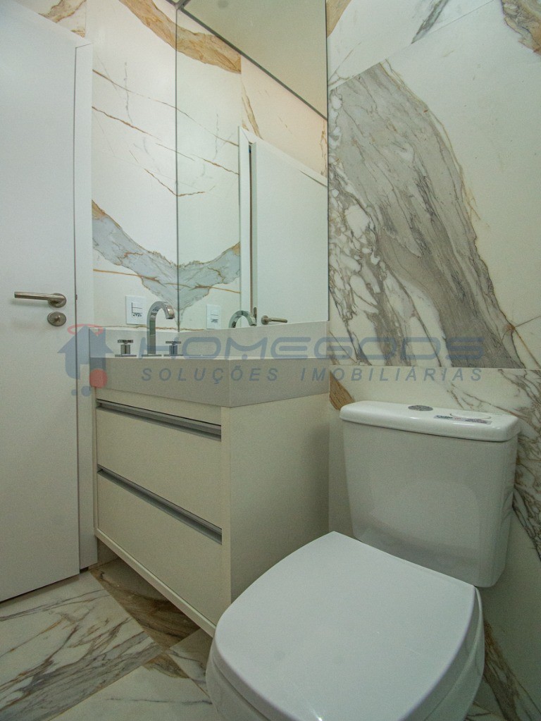 Sobrado à venda com 4 quartos, 467m² - Foto 51