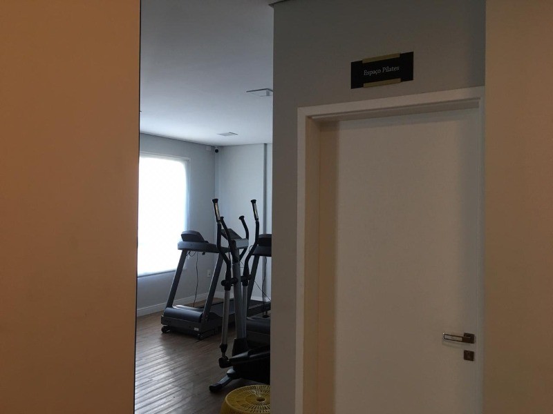 Apartamento para alugar com 3 quartos, 101m² - Foto 30
