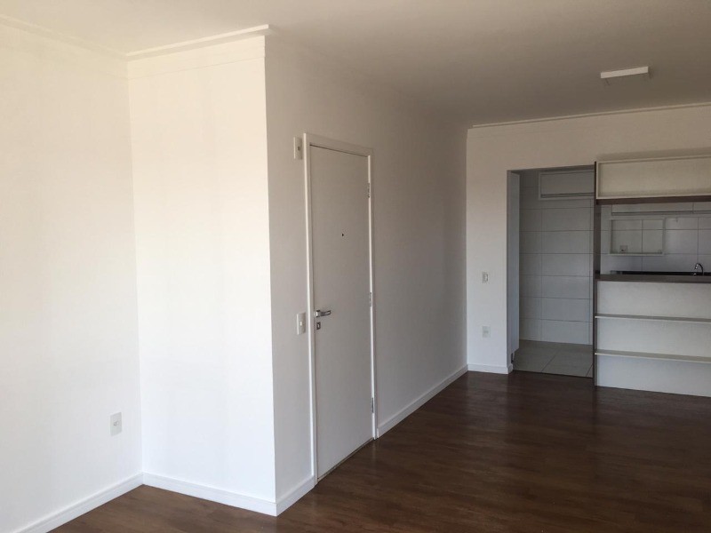 Apartamento para alugar com 3 quartos, 101m² - Foto 56
