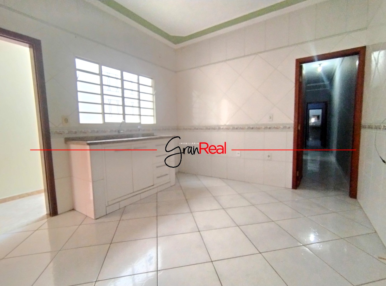 Casa para alugar com 3 quartos, 125m² - Foto 5