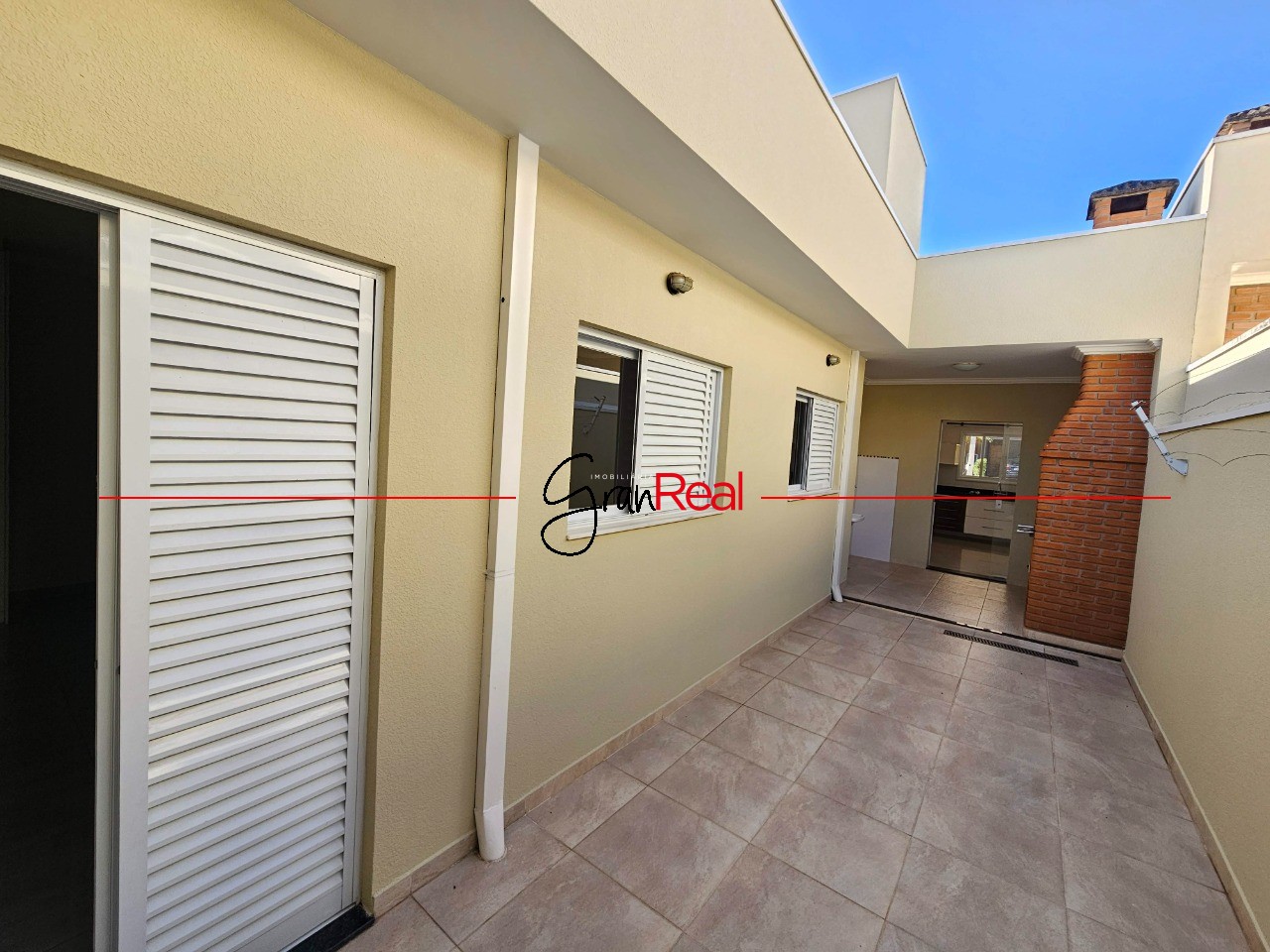 Casa para alugar com 3 quartos, 150m² - Foto 9
