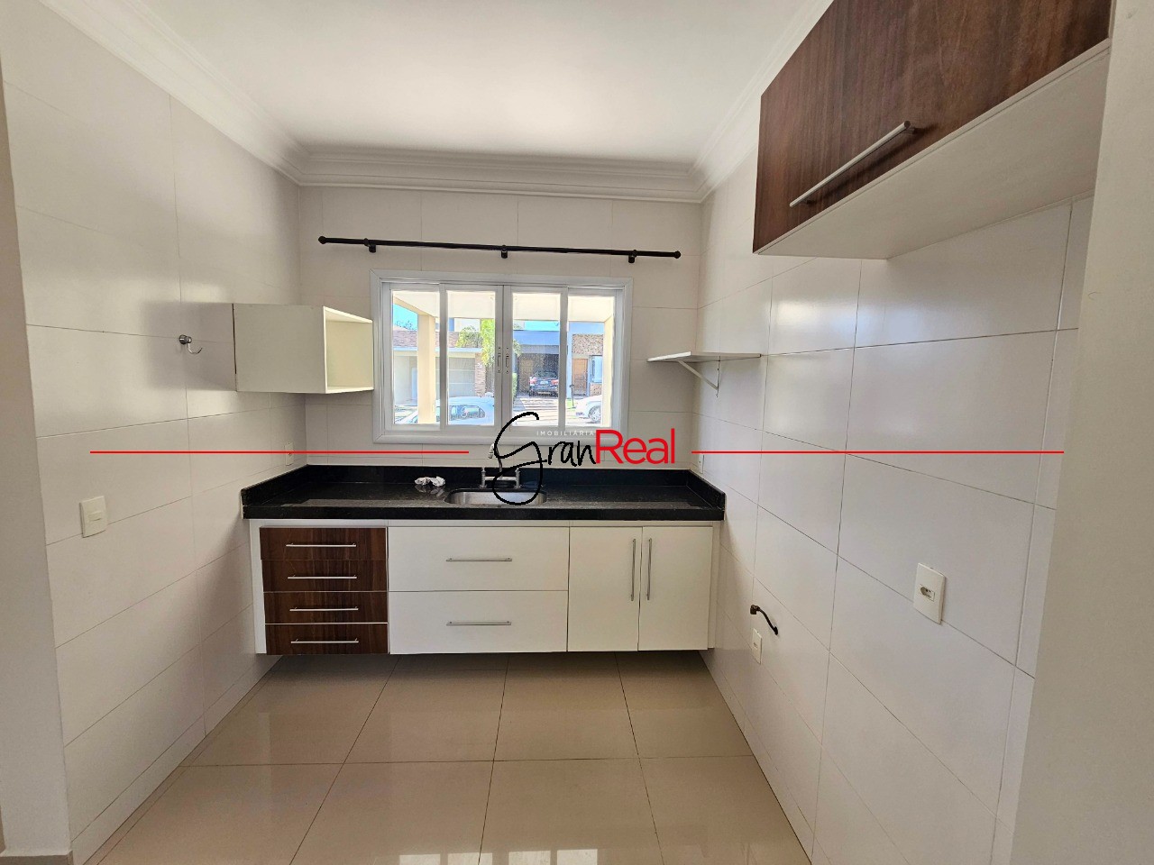 Casa para alugar com 3 quartos, 150m² - Foto 4