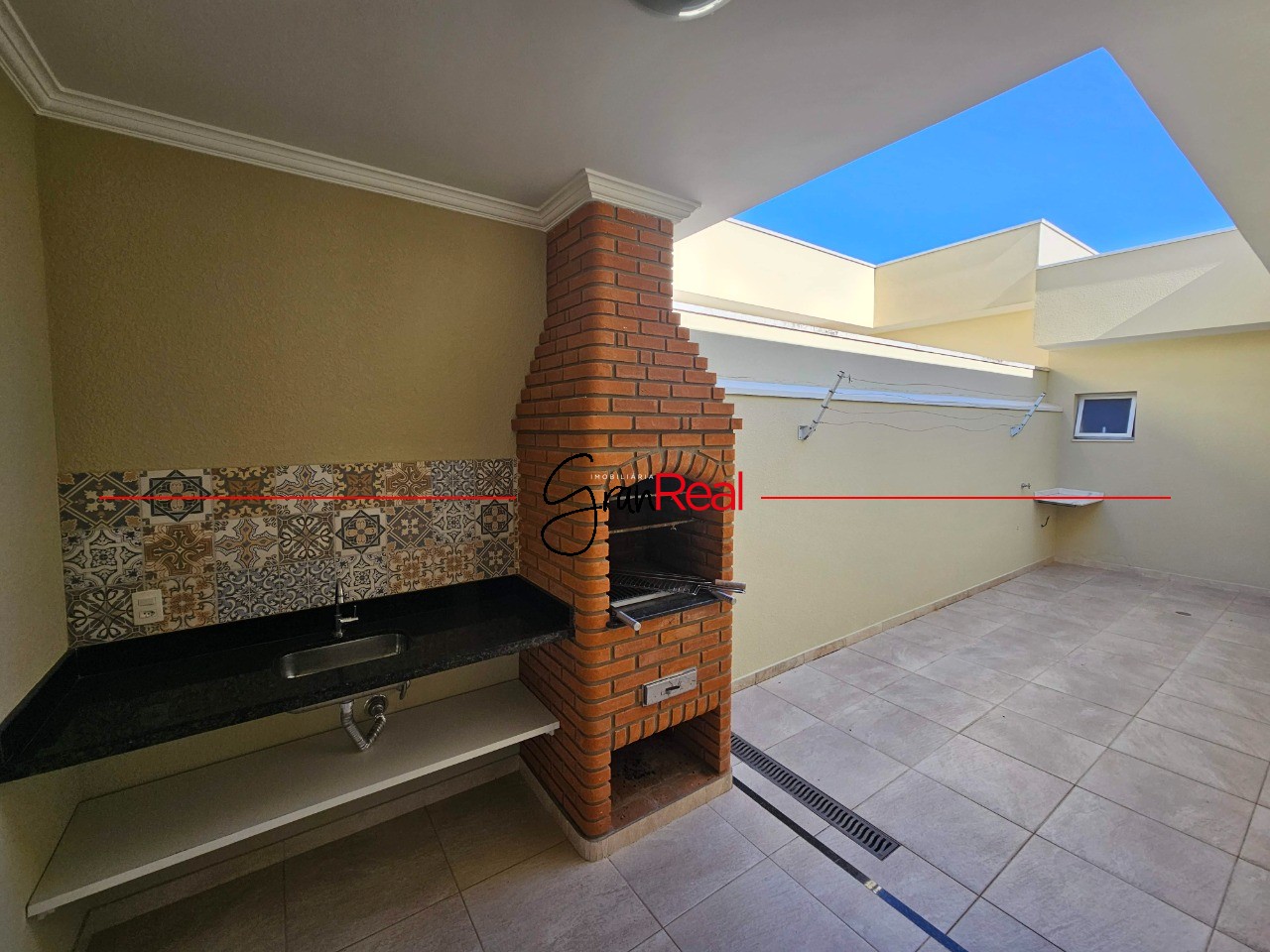 Casa para alugar com 3 quartos, 150m² - Foto 7