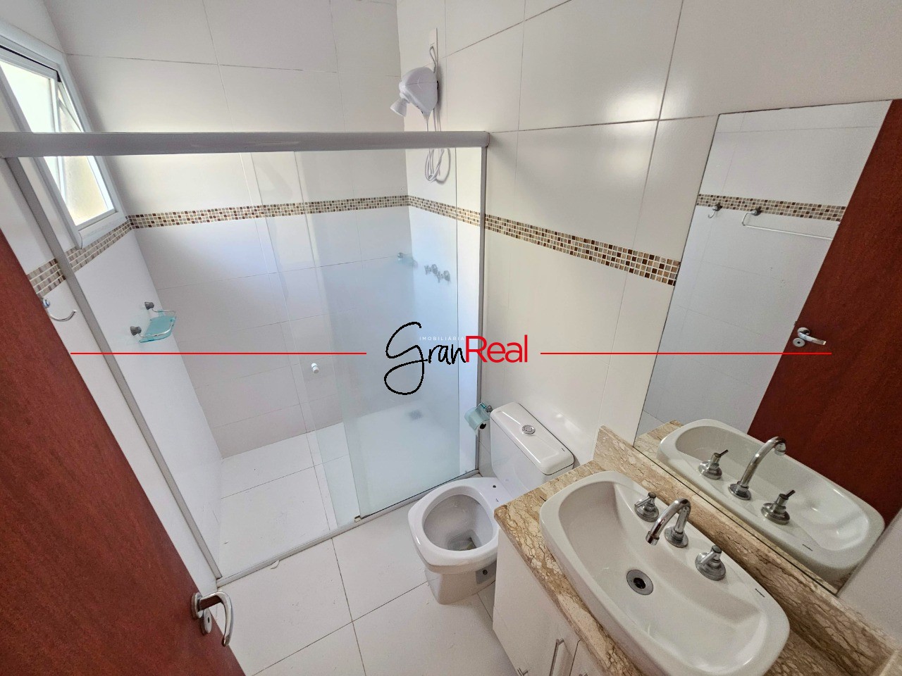 Casa para alugar com 3 quartos, 150m² - Foto 21