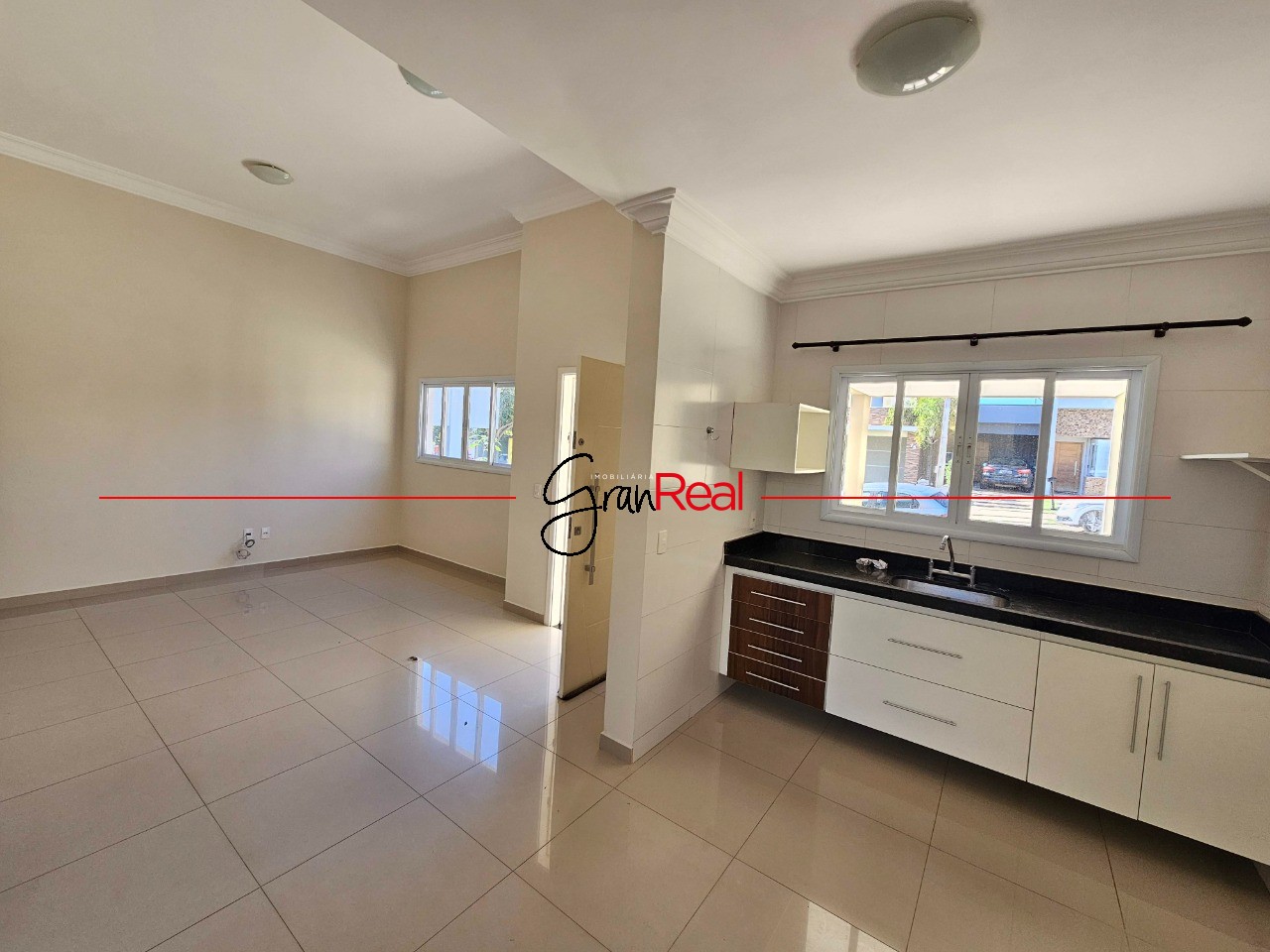 Casa para alugar com 3 quartos, 150m² - Foto 3