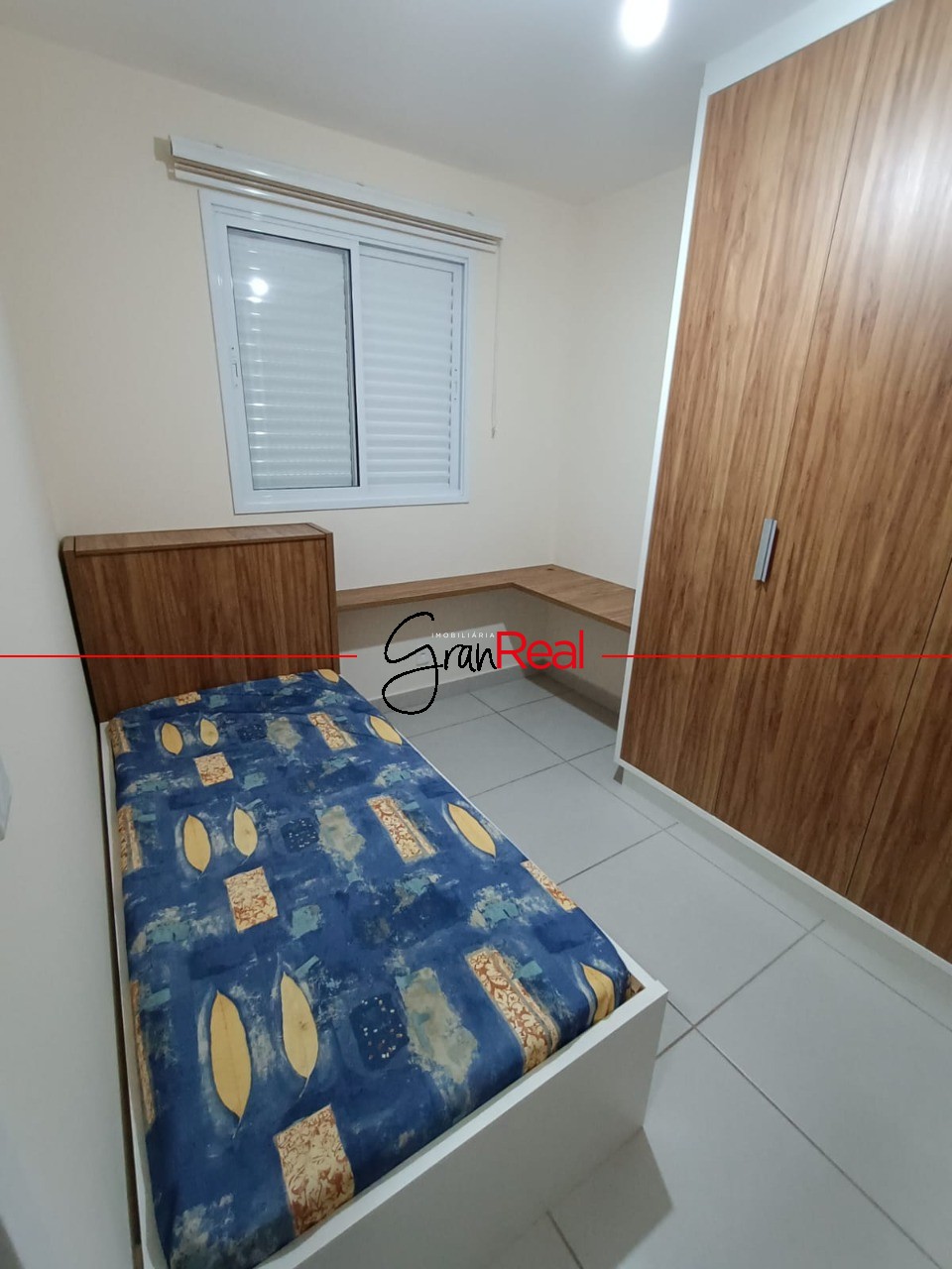 Apartamento para alugar com 2 quartos, 57m² - Foto 11