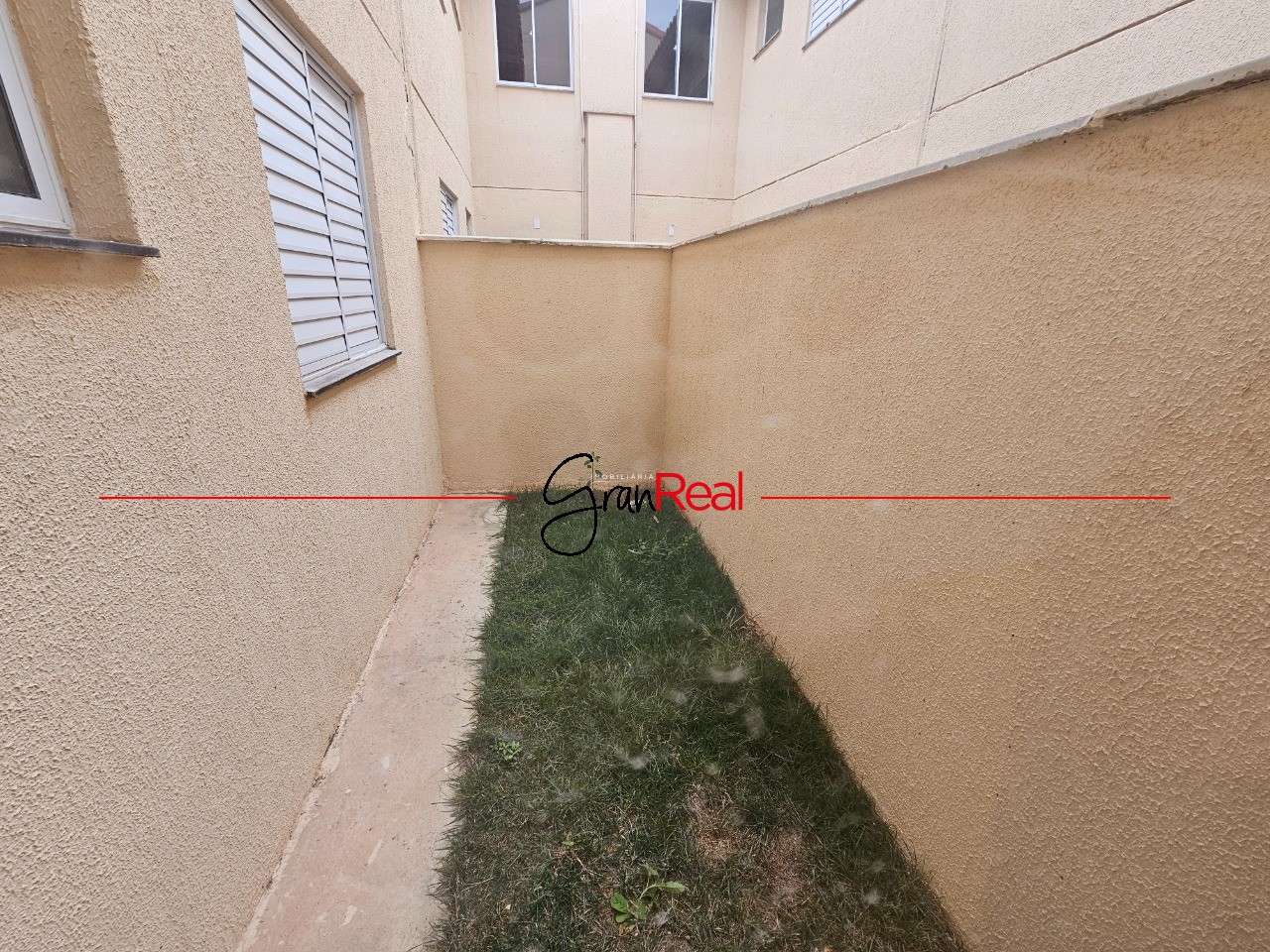 Apartamento para alugar com 2 quartos, 43m² - Foto 9