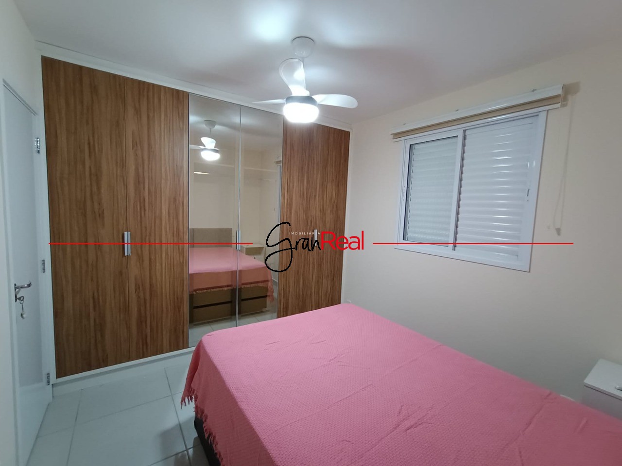 Apartamento para alugar com 2 quartos, 57m² - Foto 15