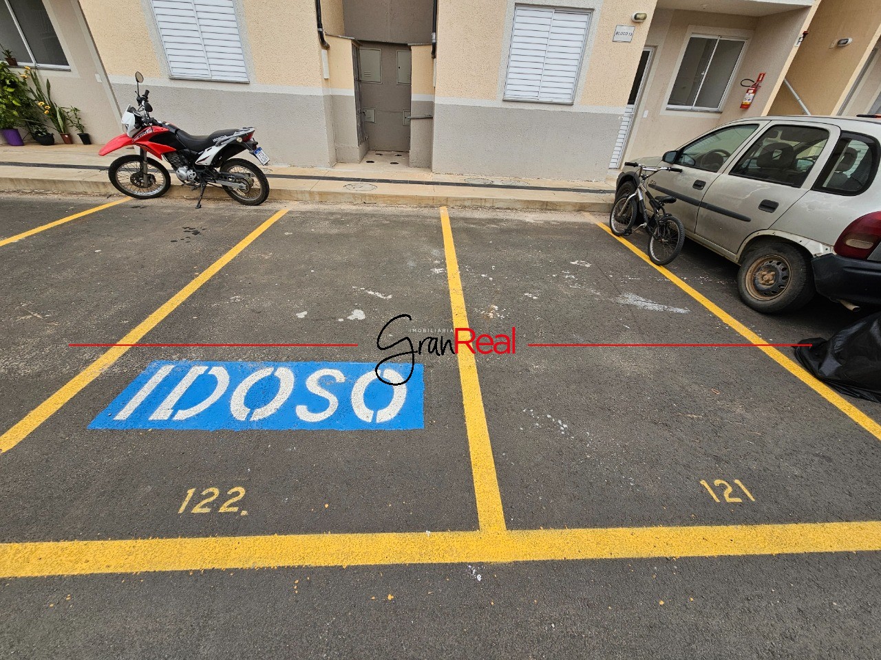 Apartamento para alugar com 2 quartos, 43m² - Foto 13