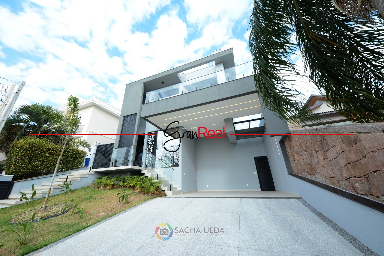 Casa de Condomínio à venda com 3 quartos, 271m² - Foto 3