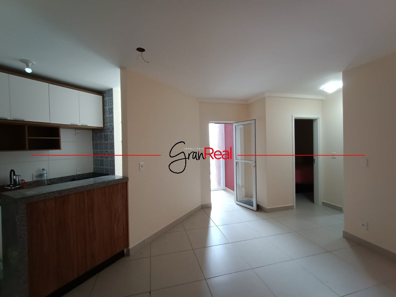 Apartamento para alugar com 2 quartos, 57m² - Foto 5