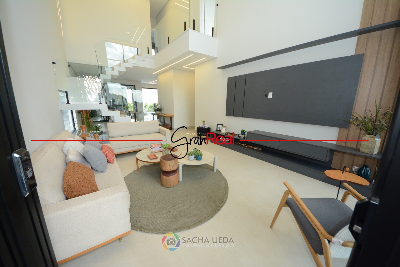 Casa de Condomínio à venda com 3 quartos, 271m² - Foto 4