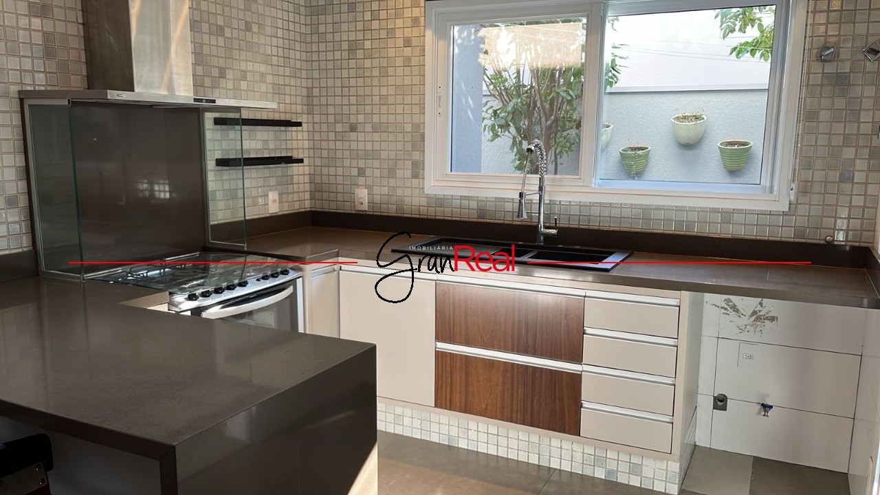 Casa de Condomínio à venda com 5 quartos, 358m² - Foto 40
