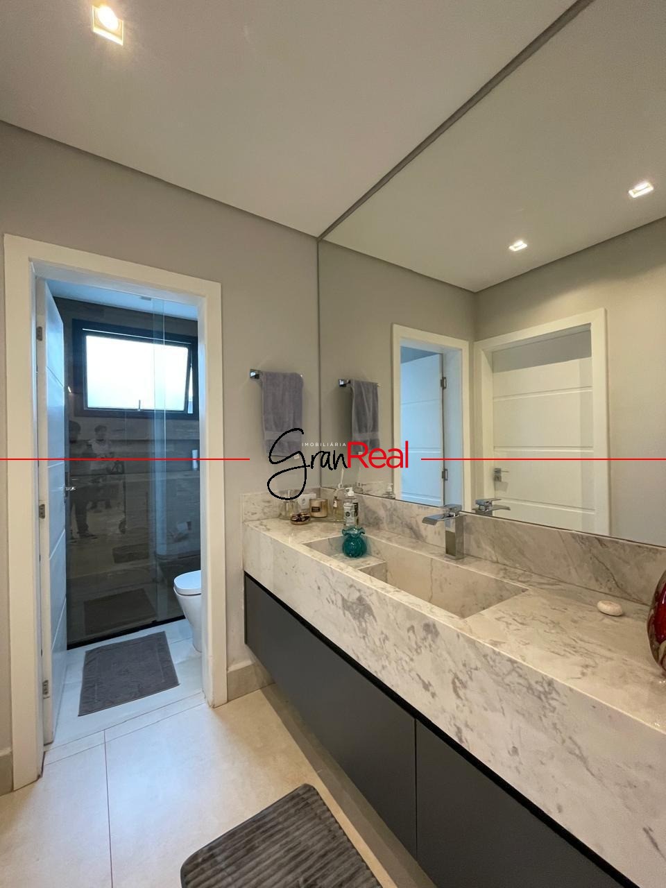Casa de Condomínio à venda com 4 quartos, 410m² - Foto 21