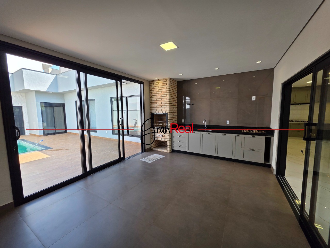 Casa, 4 quartos, 245 m² - Foto 56