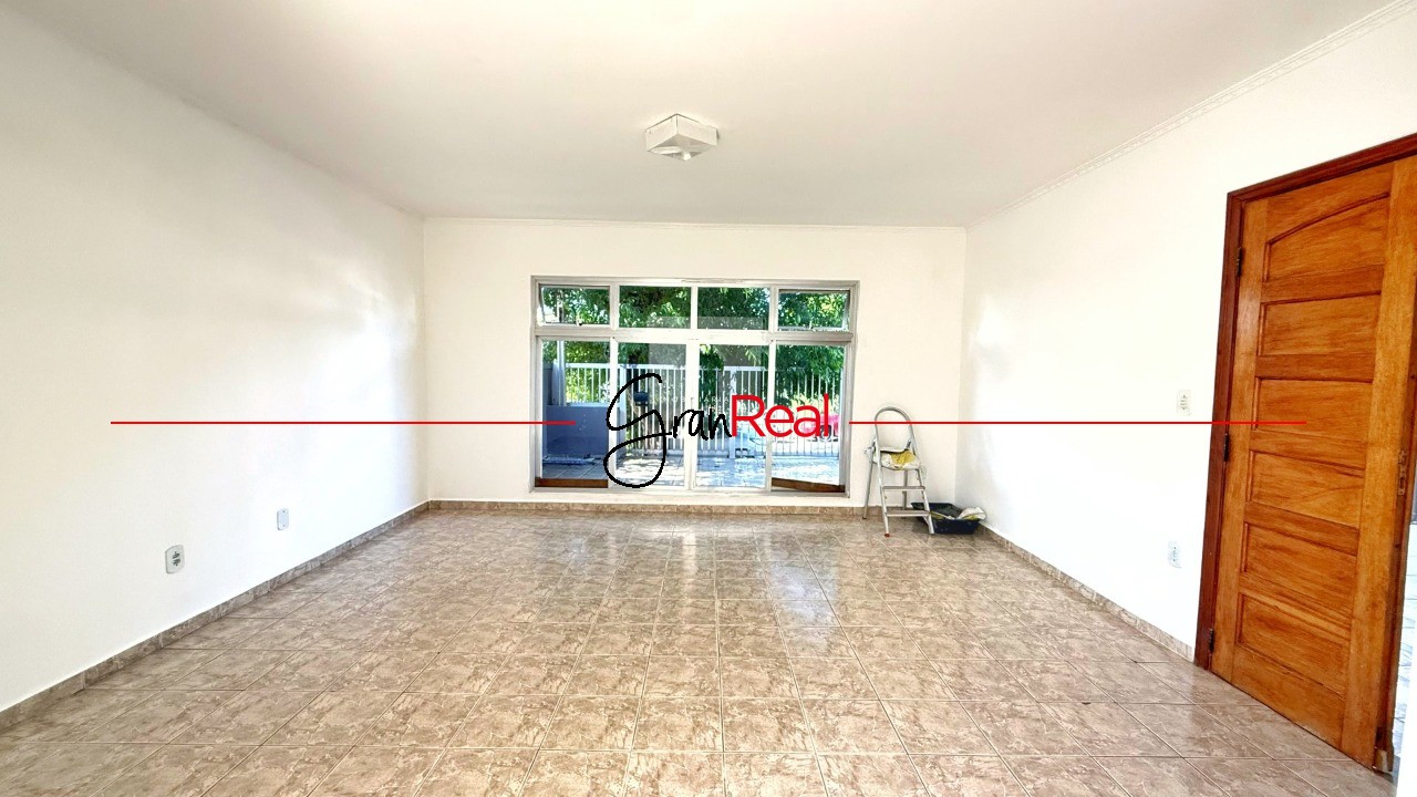 Casa à venda com 3 quartos, 179m² - Foto 6