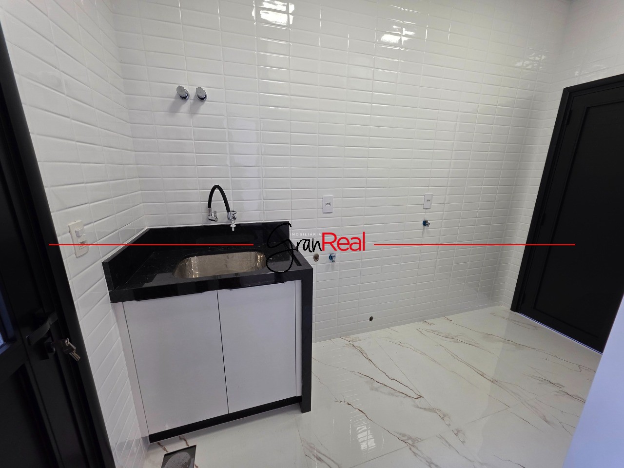 Casa, 4 quartos, 245 m² - Foto 26