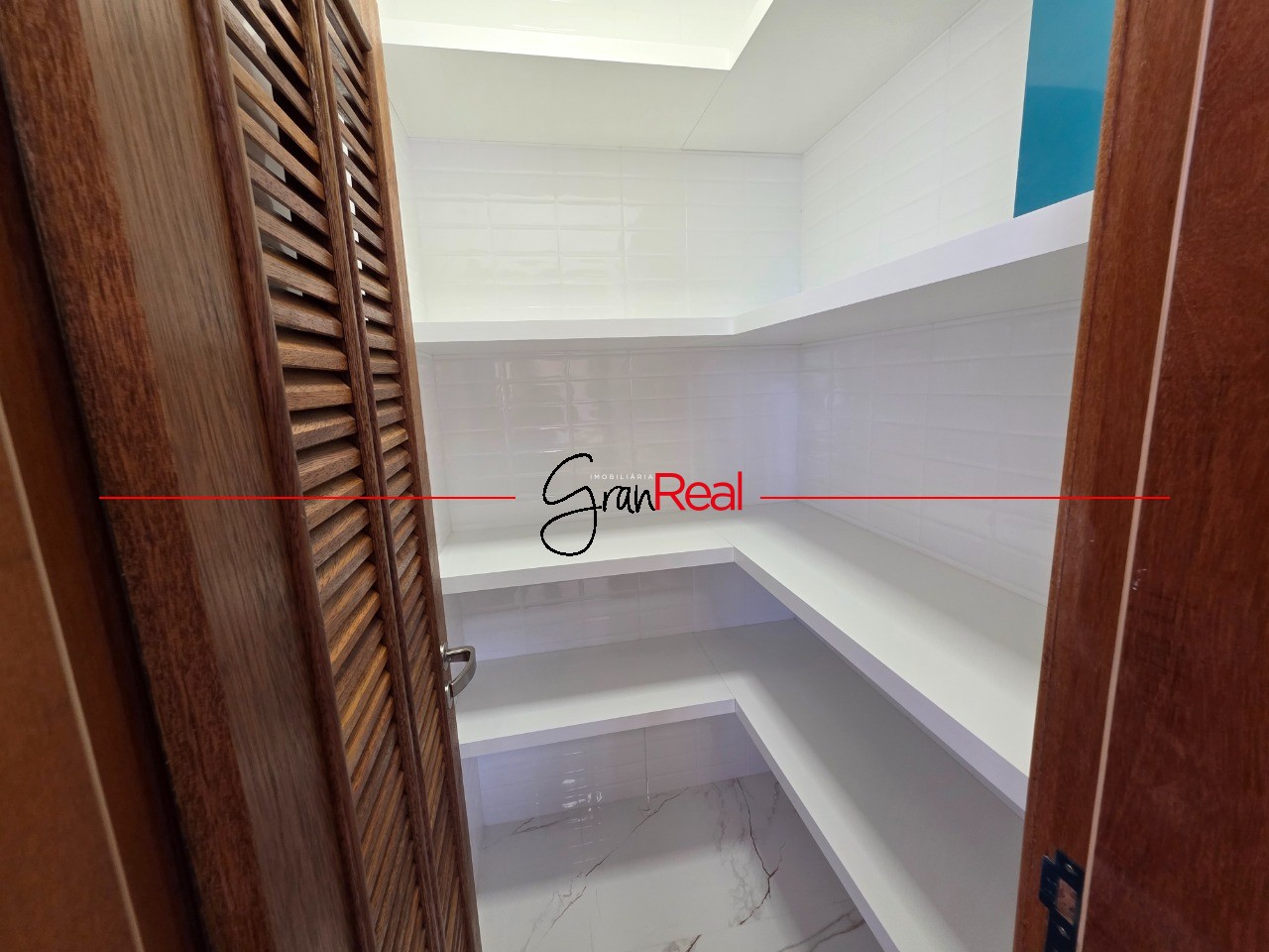 Casa, 4 quartos, 245 m² - Foto 18