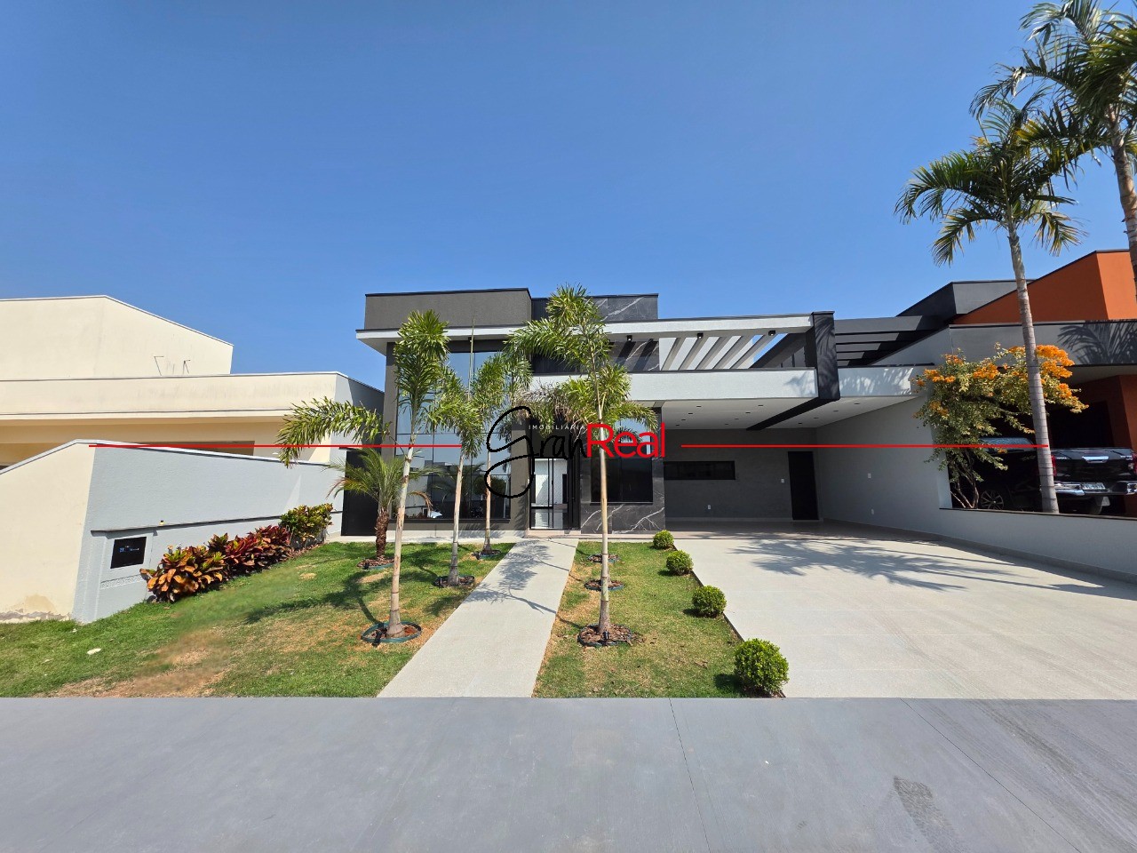 Casa, 4 quartos, 245 m² - Foto 2