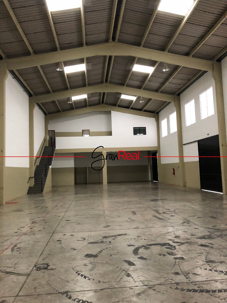 Depósito-Galpão-Armazém à venda, 791m² - Foto 3