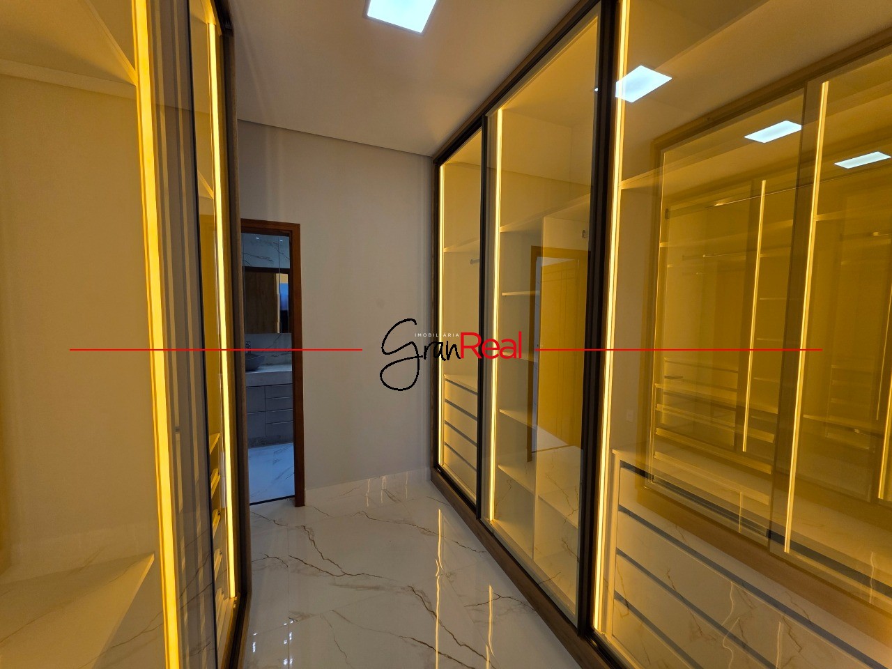 Casa, 4 quartos, 245 m² - Foto 51