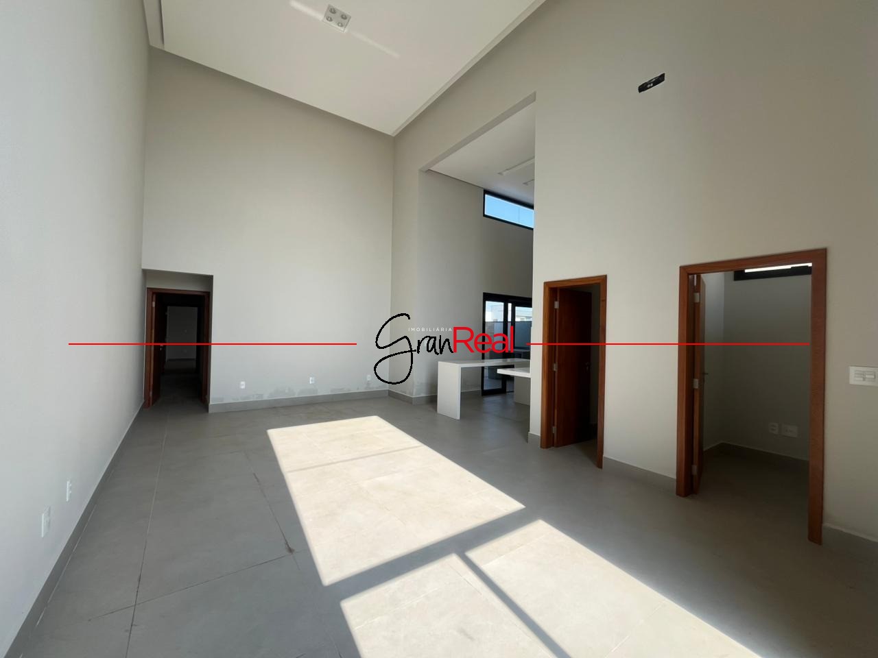 Casa de Condomínio à venda com 3 quartos, 187m² - Foto 2