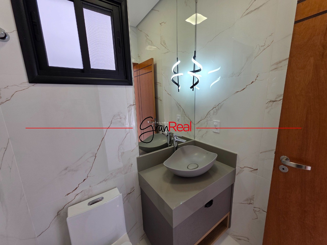 Casa, 4 quartos, 245 m² - Foto 9