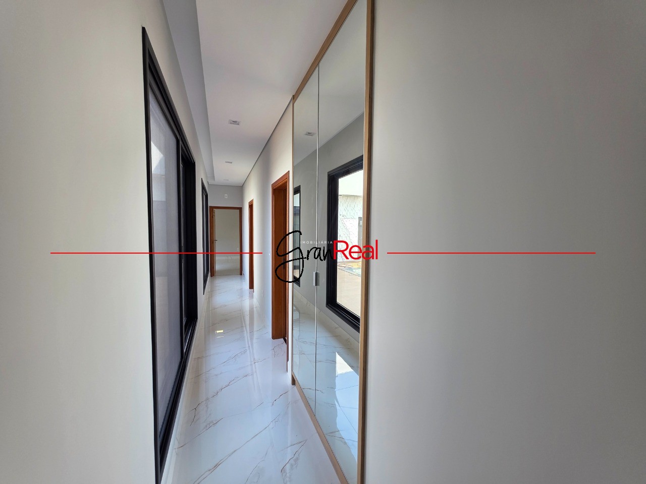 Casa, 4 quartos, 245 m² - Foto 37