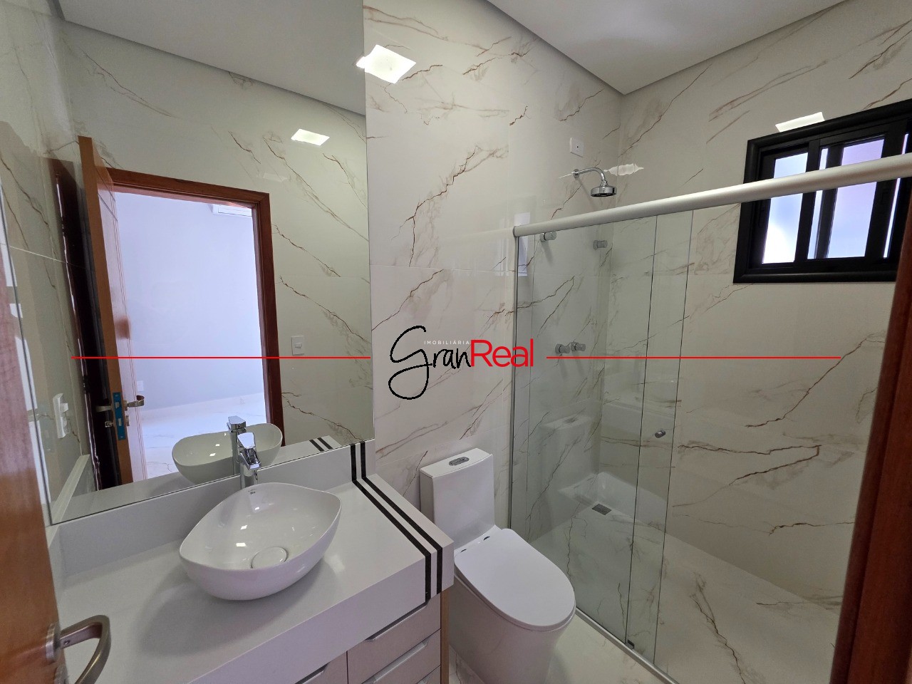 Casa, 4 quartos, 245 m² - Foto 44