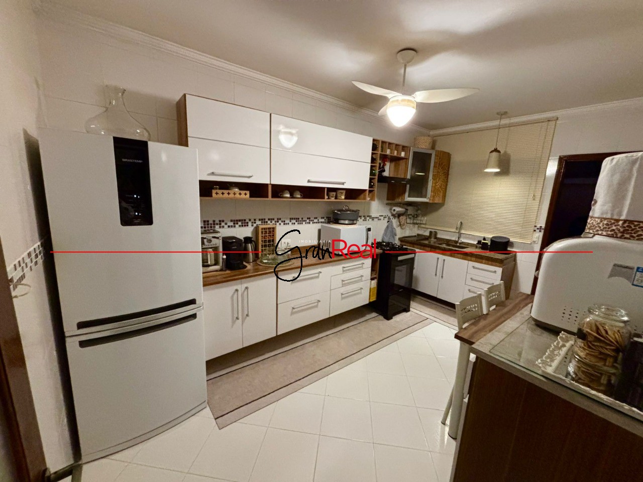 Casa, 3 quartos, 181 m² - Foto 2