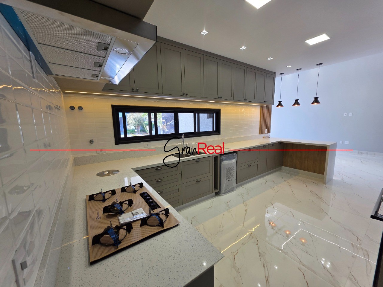 Casa, 4 quartos, 245 m² - Foto 22