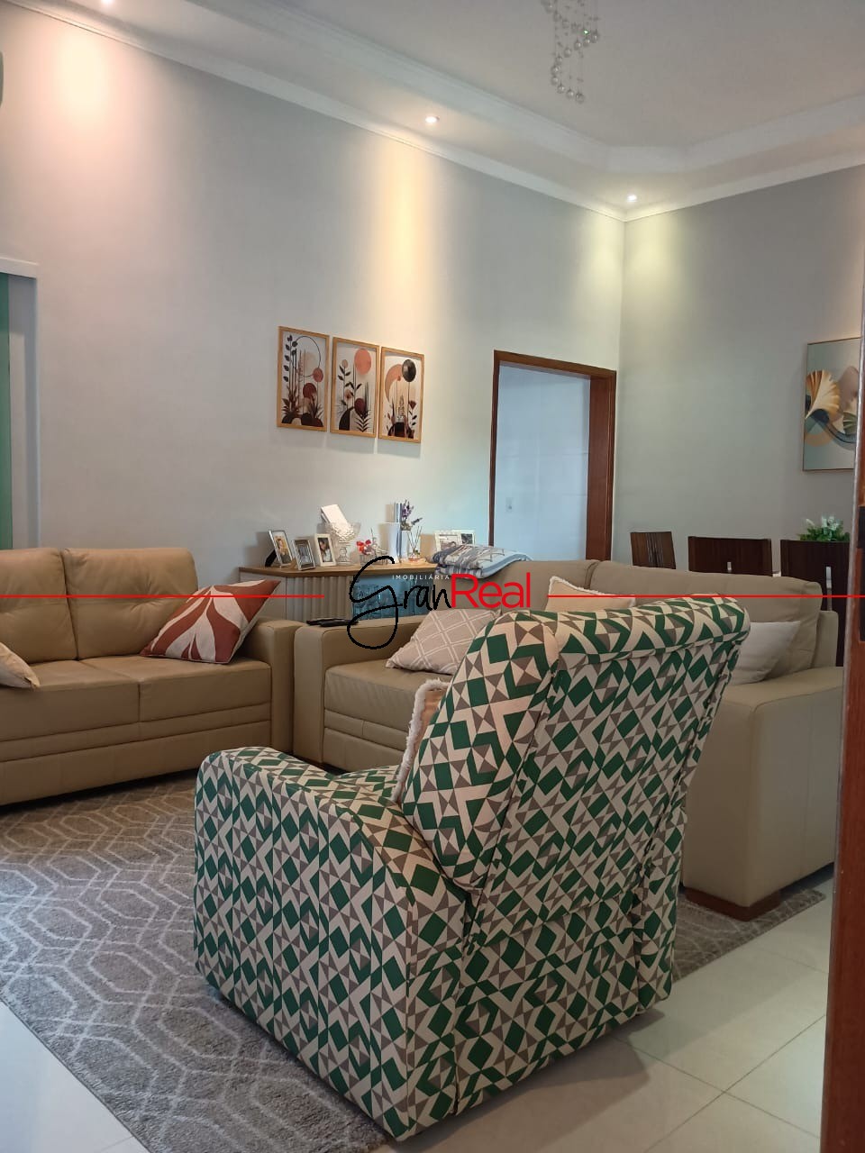 Casa, 3 quartos, 152 m² - Foto 1