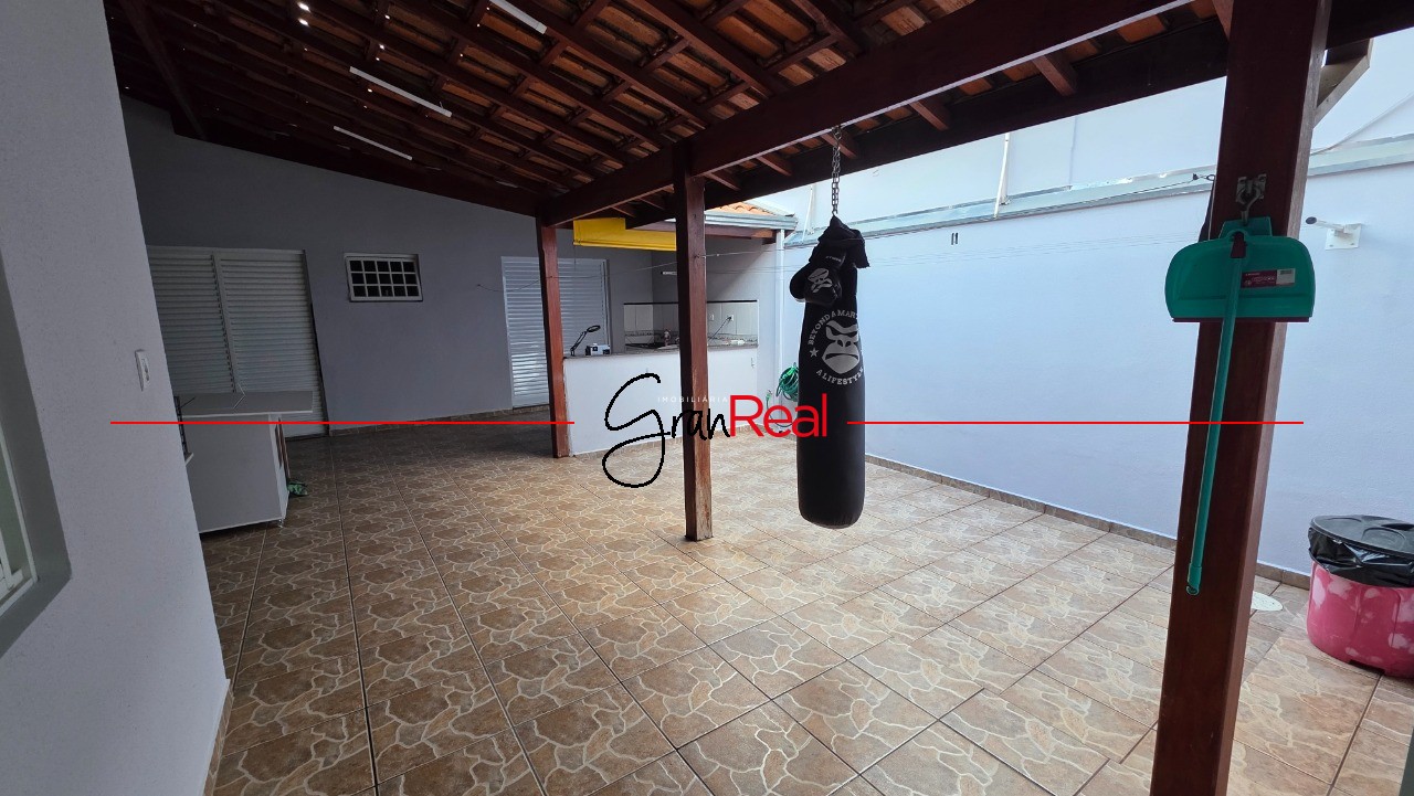 Casa, 3 quartos, 175 m² - Foto 26