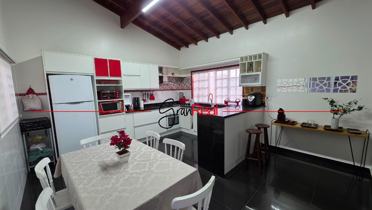 Casa, 3 quartos, 175 m² - Foto 10