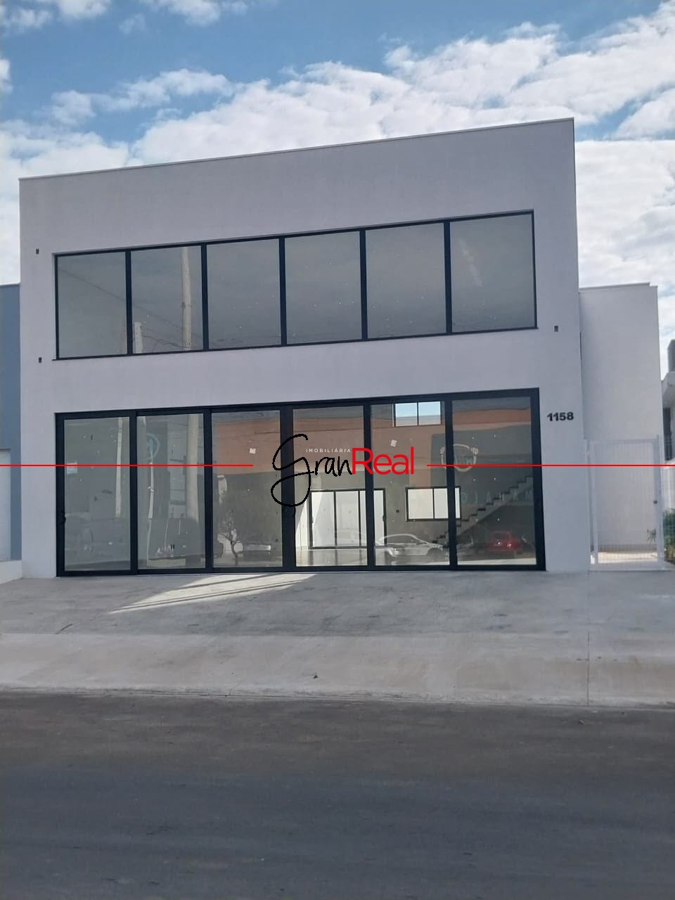 Depósito-Galpão, 285 m² - Foto 1