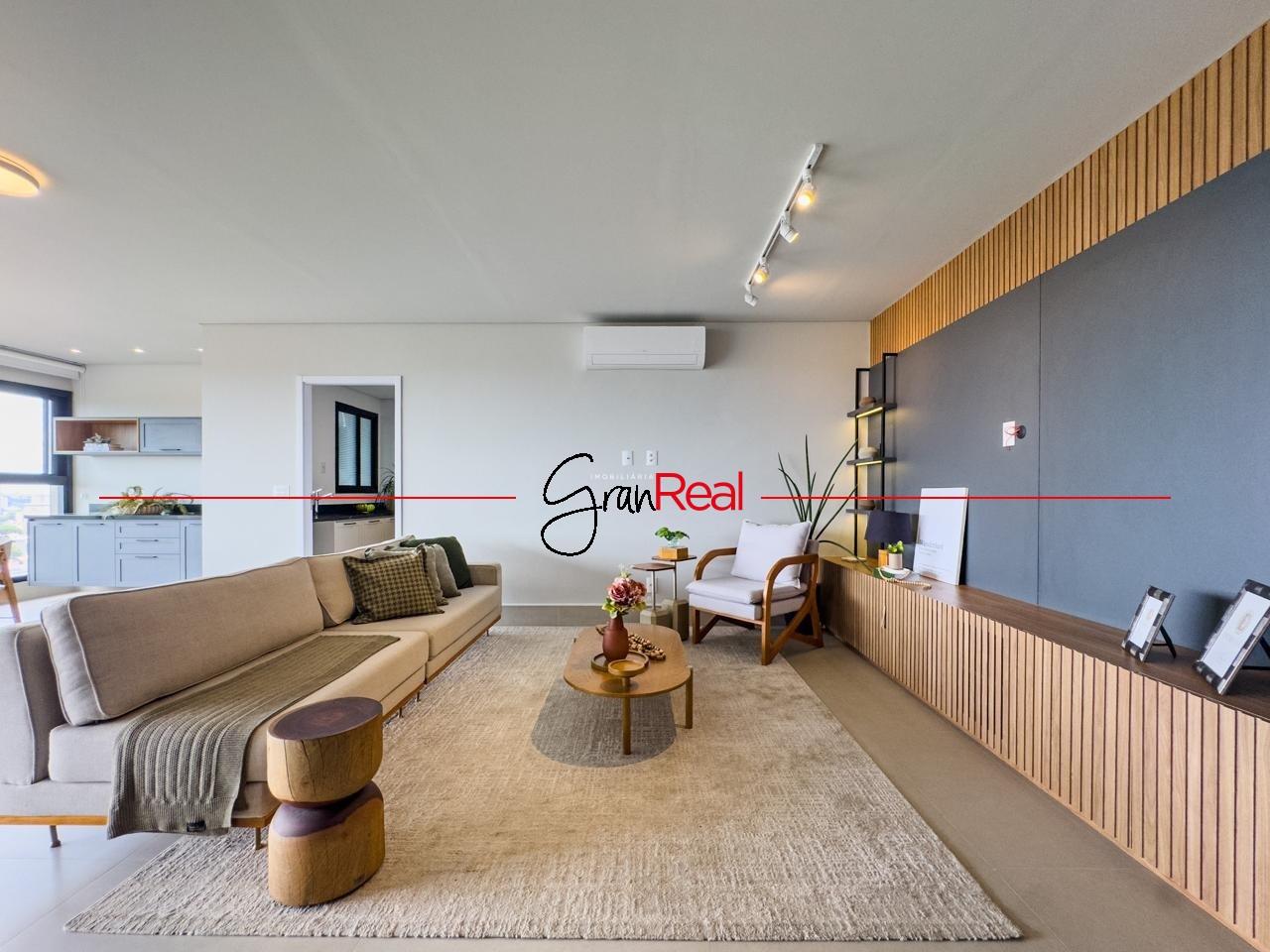 Apartamento, 3 quartos, 155 m² - Foto 2