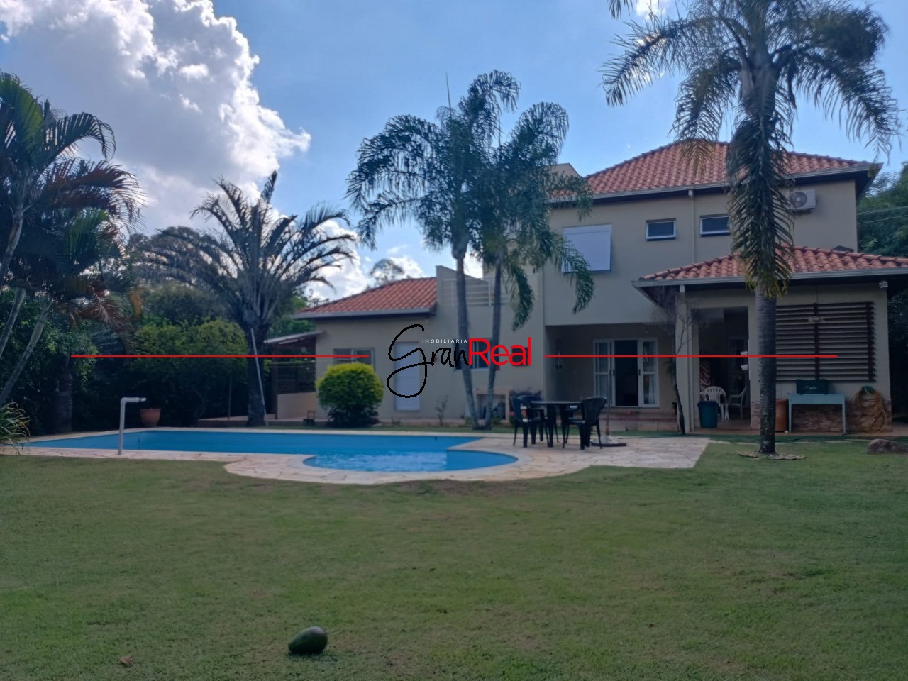 Sítio, 3 quartos, 1000 m² - Foto 1
