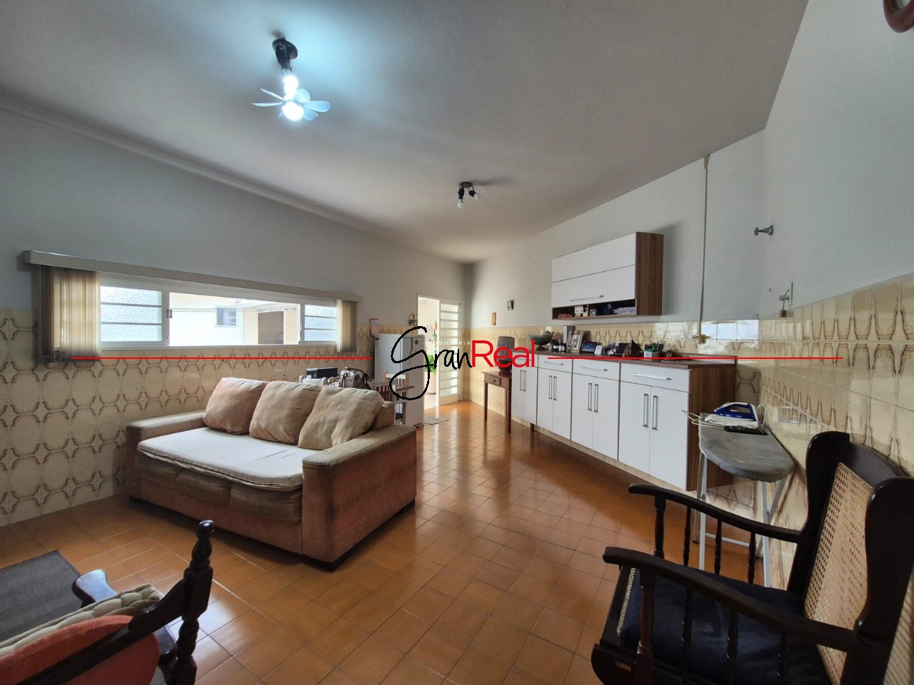 Casa, 2 quartos, 207 m² - Foto 10