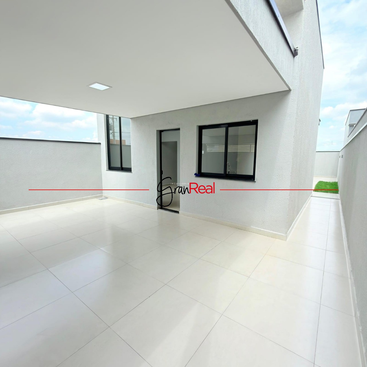 Casa, 3 quartos, 110 m² - Foto 2