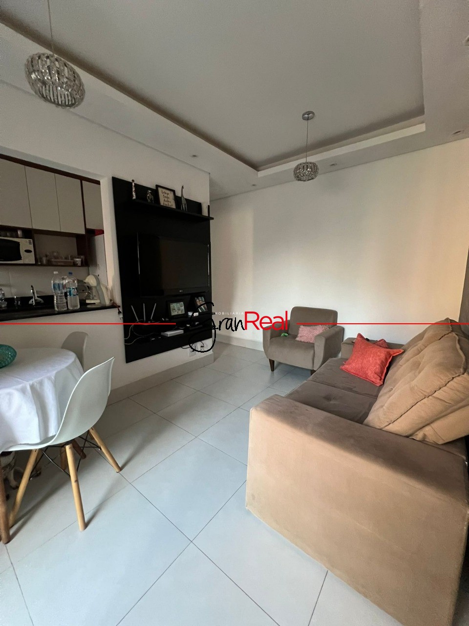 Apartamento, 3 quartos, 80 m² - Foto 1