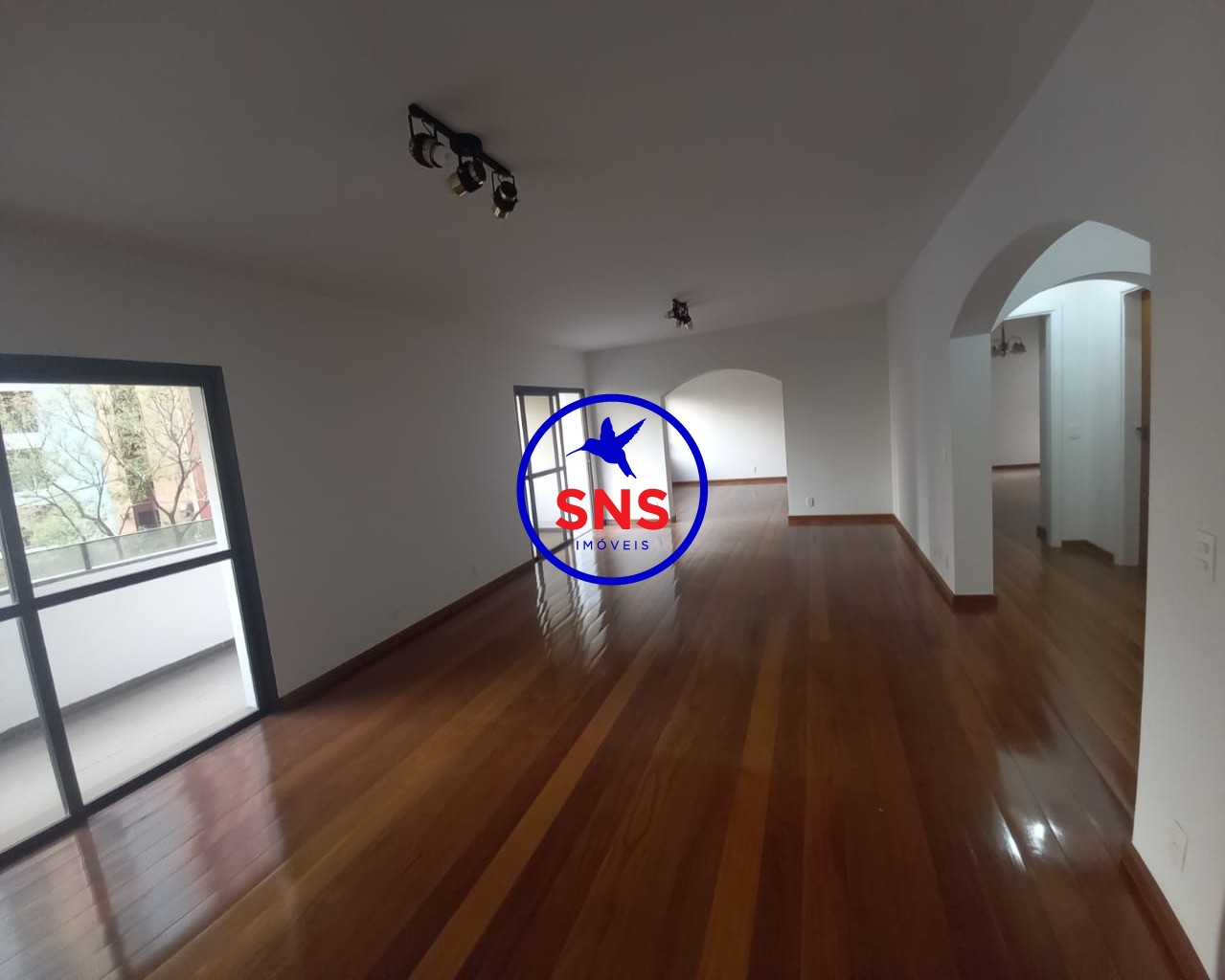 Apartamento, 4 quartos, 280 m² - Foto 1